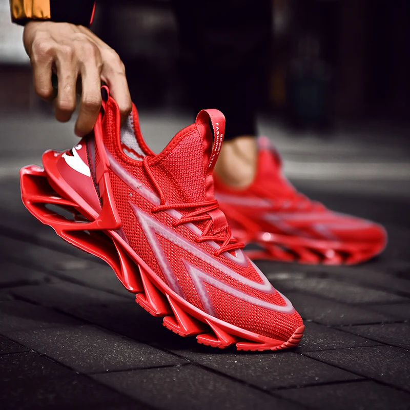 

2020 New Blade Running Shoes for Men Luminous Breathable Mesh Designer Sneakers Men's Jogging Walking Sports Shoes Zapatillas