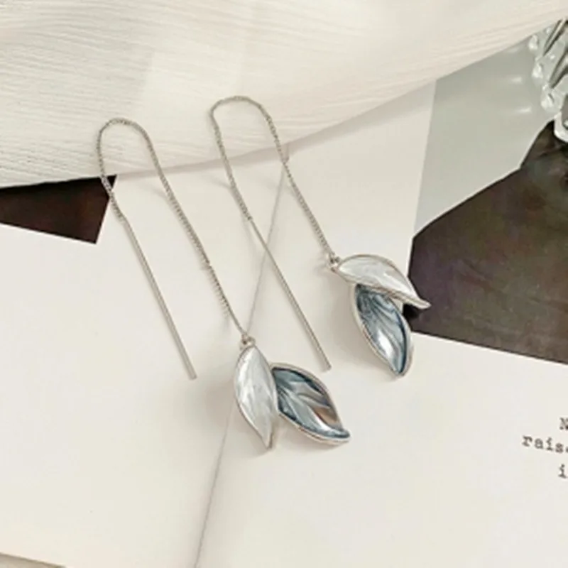 Женские длинные серьги с кисточками милые металлические зелеными листьями лето