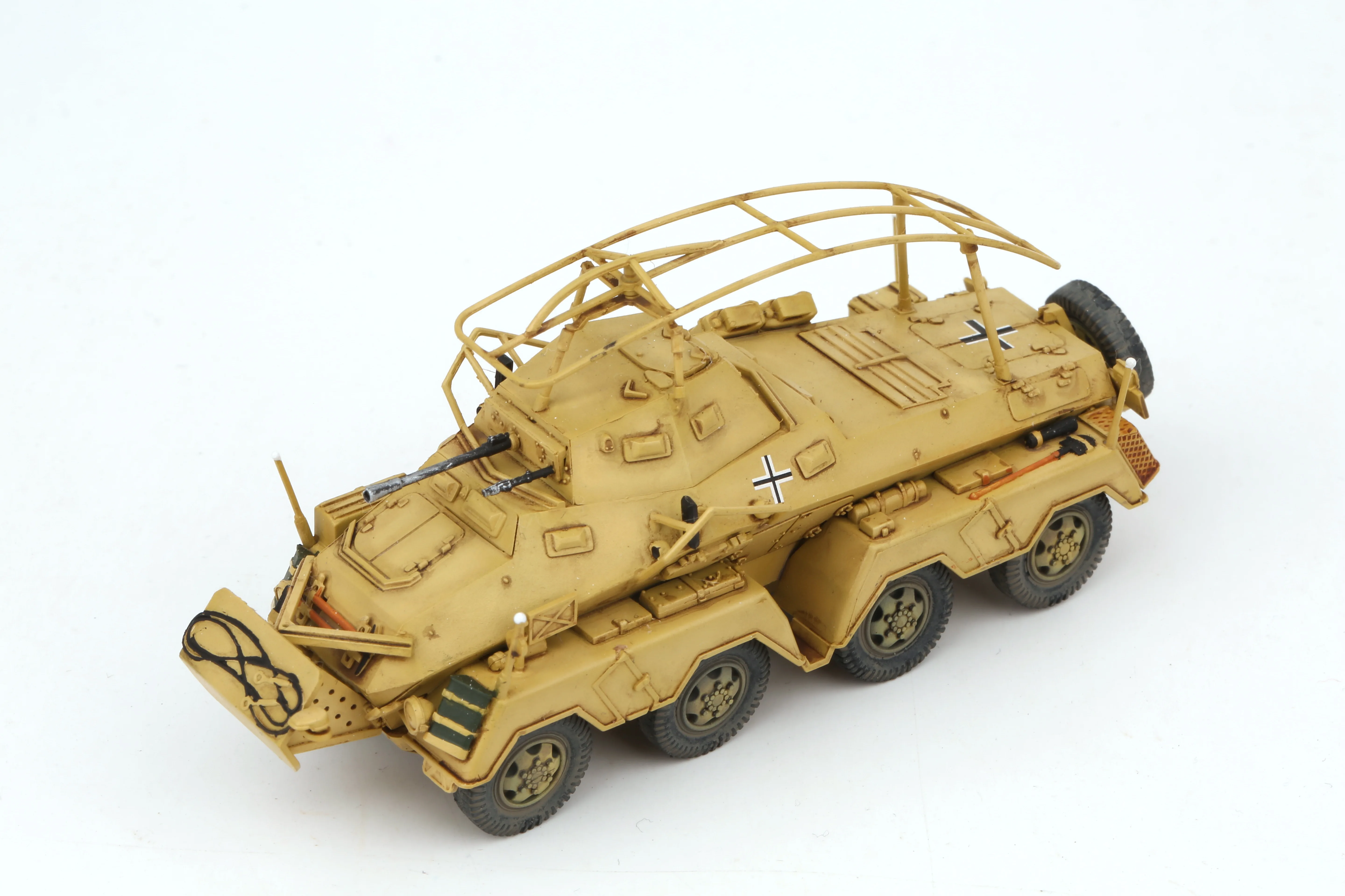 Простая модель 72020 1/72 German Sd kfz 232 армированный автомобиль встроенная |