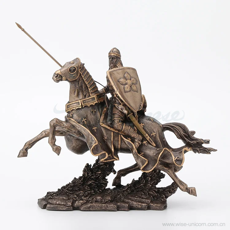 

Креативные украшения Armor Knight левая рука удерживает экран. Украшения на день рождения, прямые продажи на взрывоопасной фабрике