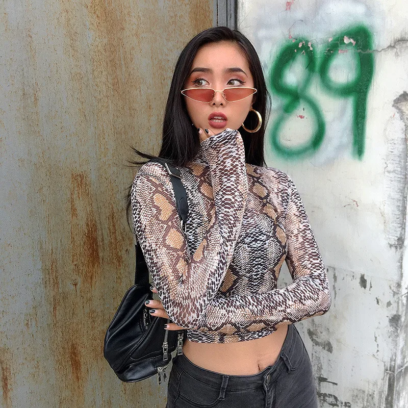 

Harajuku Snake Print Crop Top Women Long Sleeve T Shirt 2021 Spring Summer Alternative Clothing Y2k Mulher Camisetas Khaki/Green