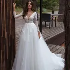 Платье Свадебное Тюлевое с глубоким V-образным вырезом и длинными рукавами