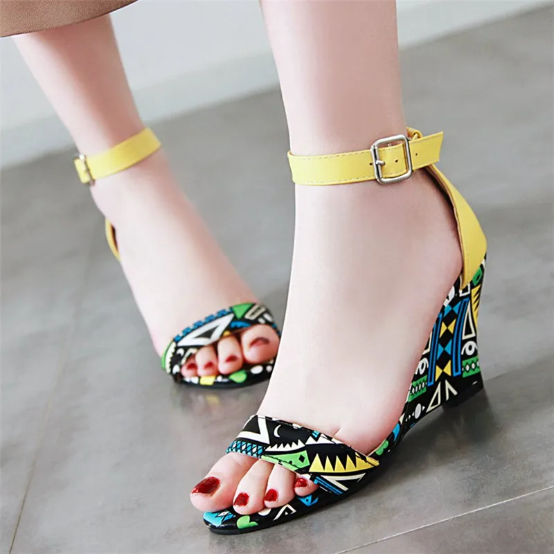 

AGDOR Floral Print Women High Heel Sandals 2020 Fashion Wedge Heels Summer Shoes Open Toe Ankle Strap Ladies Shoes Big Size10