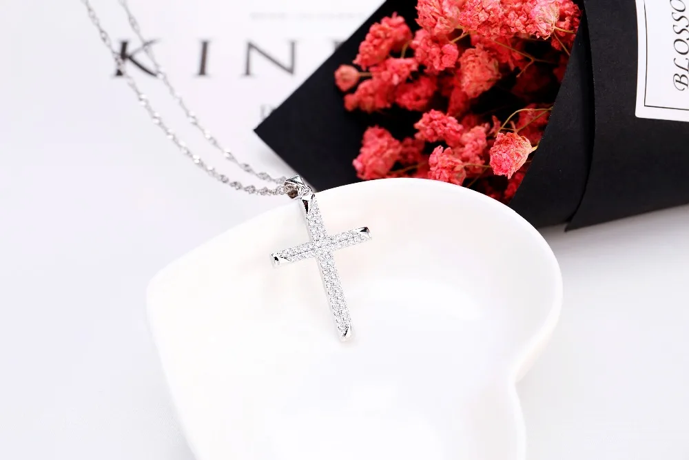 LADYCHIC классический серебристый цвет крест кулон ожерелья с камнями AAA циркон христианский крест Иисуса ювелирные изделия подарок LN1109