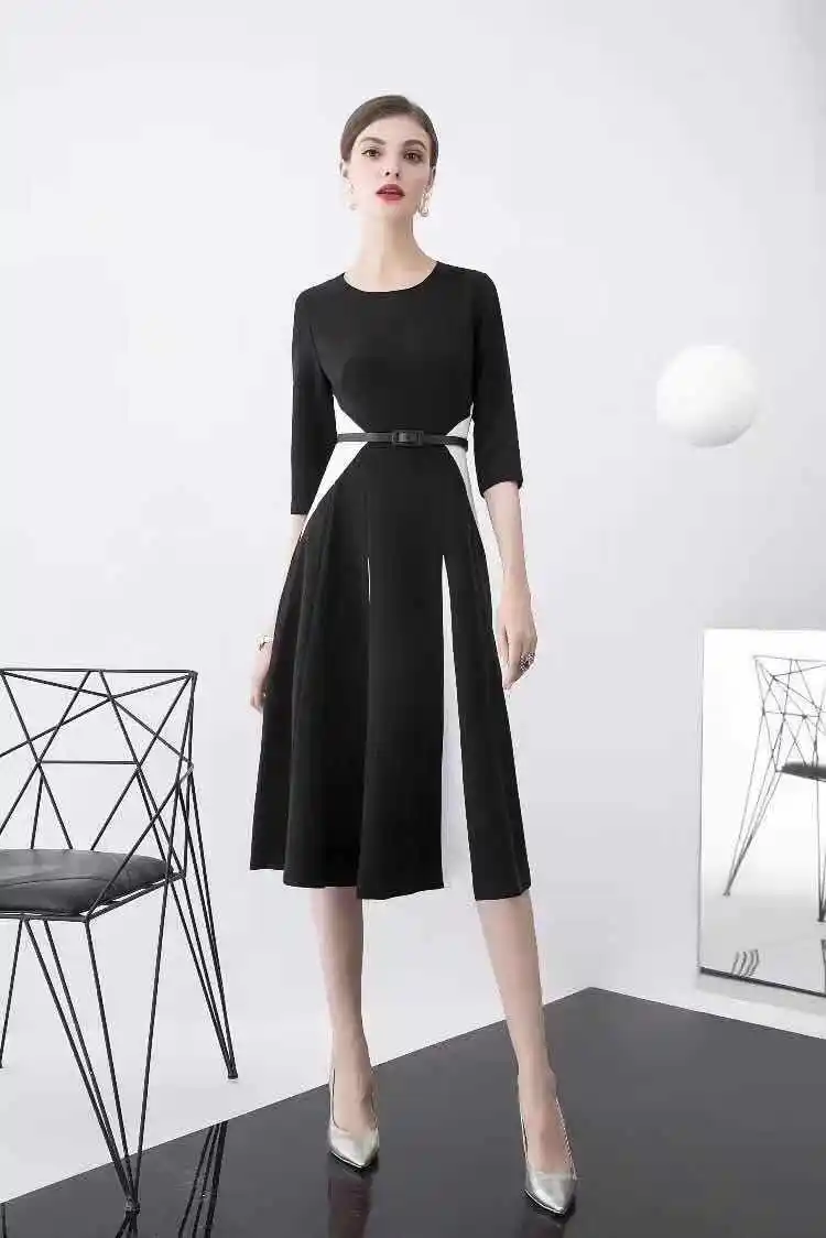 Женское платье до середины икры элегантное для работы в стиле пэчворк с круглым