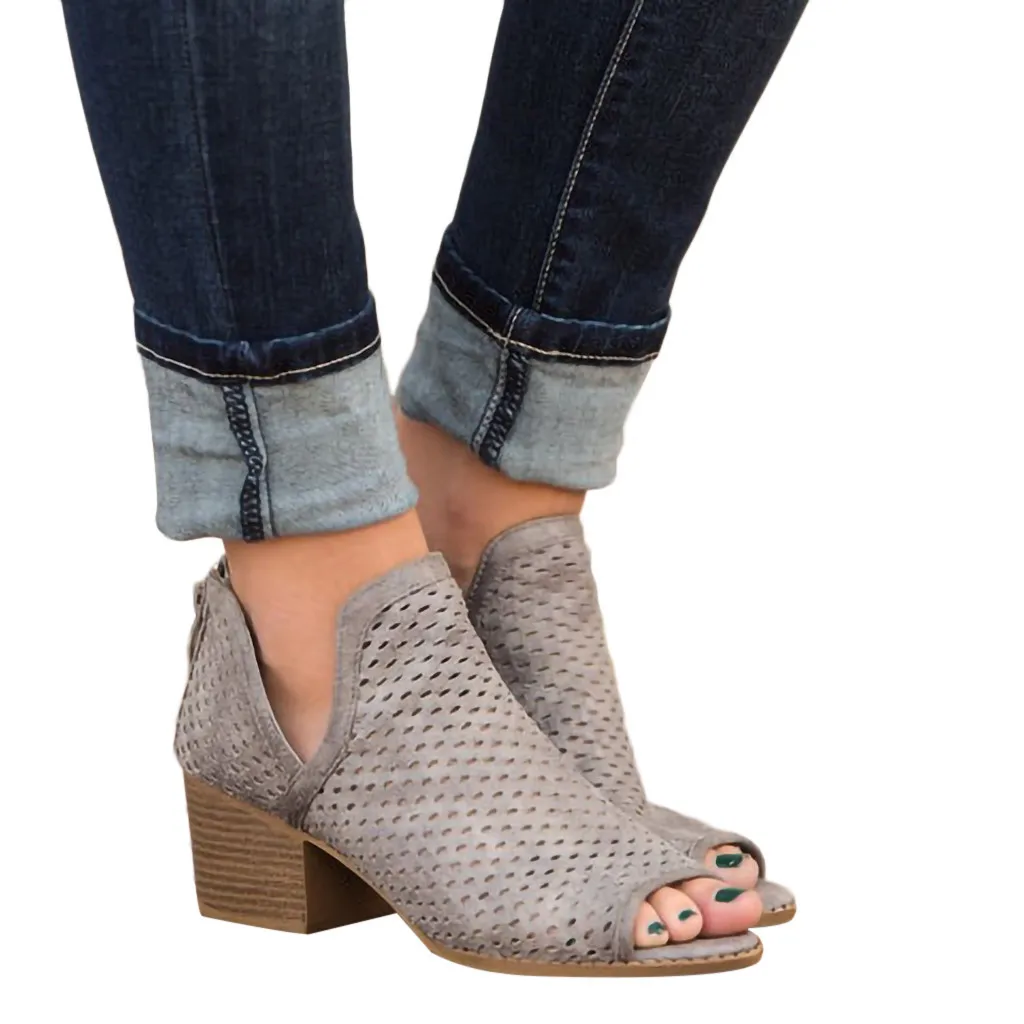 Женские ботильоны с открытым носком на низком каблуке в стиле ретро римские