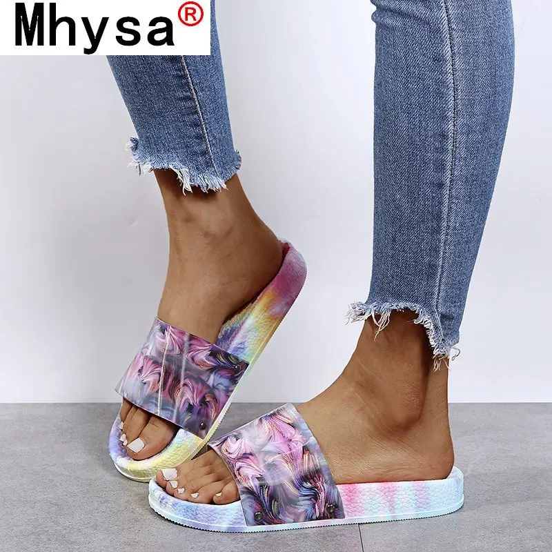 

Summer Women Slippers 2021 New Open Toe Casual Women Shoes Fashion Light Graffiti Print Soft Bottom Outdoor Women Beach Sandals