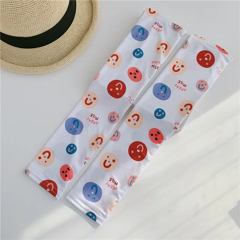 

New Arrivals Summer Cool Daisy Sunscreen Women Girl Ice Silk Sleeve Sun Protection Female Animal Bear Fashion Arm Warmers