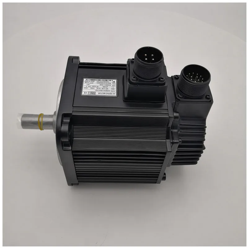 

Yaskawa SGMGH-09ACA61 SERVO MOTOR