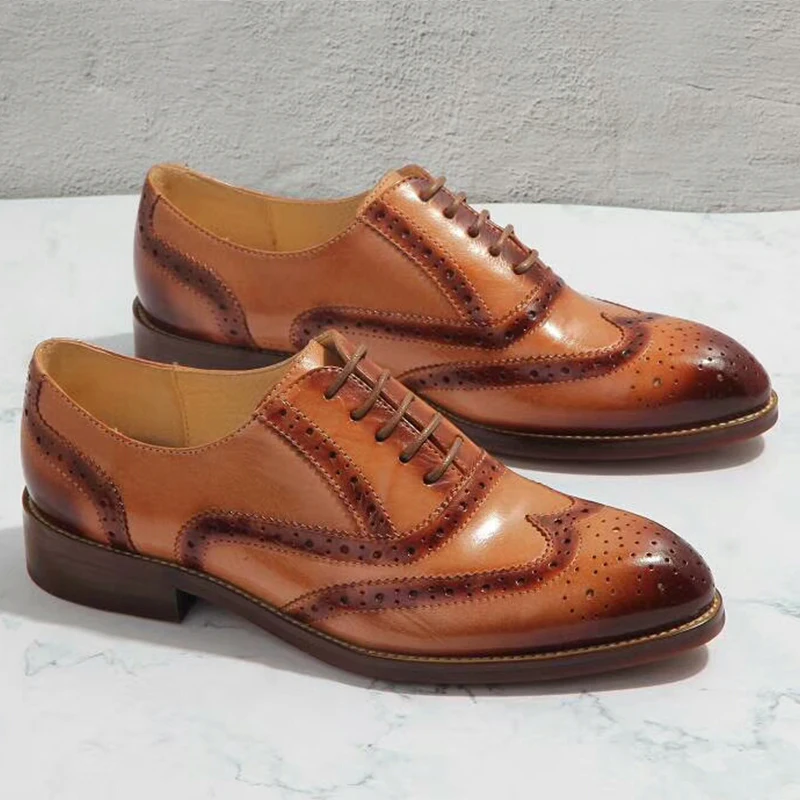 Женская обувь на плоской подошве из натуральной кожи с круглым носком платформе