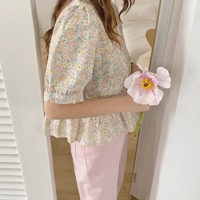 

Korean Style Women Blouses Summer Sweet Fashion Square Collar Casual Print Shirt Short Sleeve Women Tops Shirts