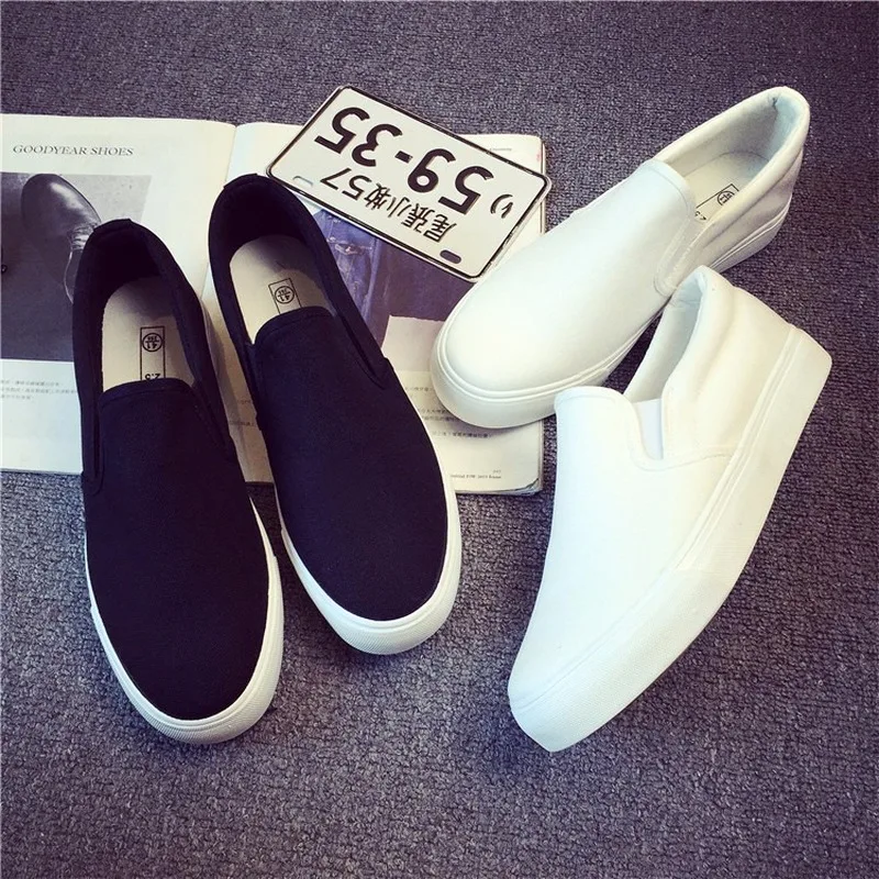 

2020 Spring And Autumn New Men's Vulcanized Shoes Wild Canvas High Quality Fashion Casual Sneakers Shoes Black White B25-30