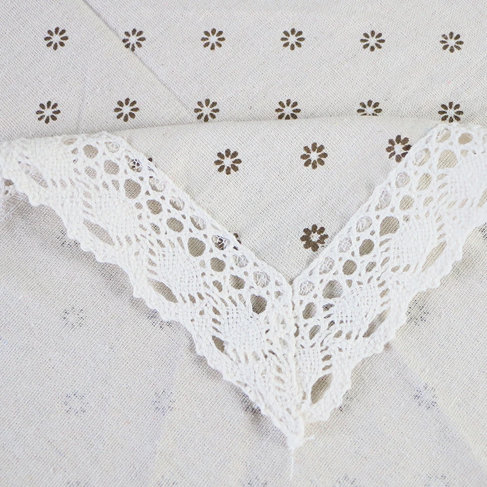 Прочная плотная скатерть с цветочным узором из полиэстера для кухни ужина