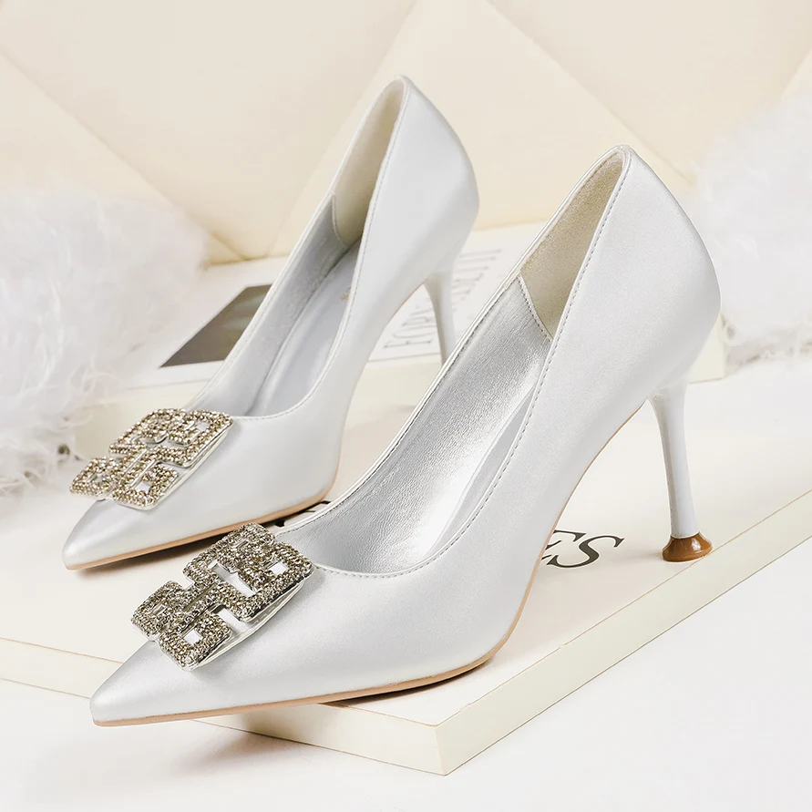 2019 женские туфли на высоком каблуке 8 см с кристаллами атласное лодочки шелковые