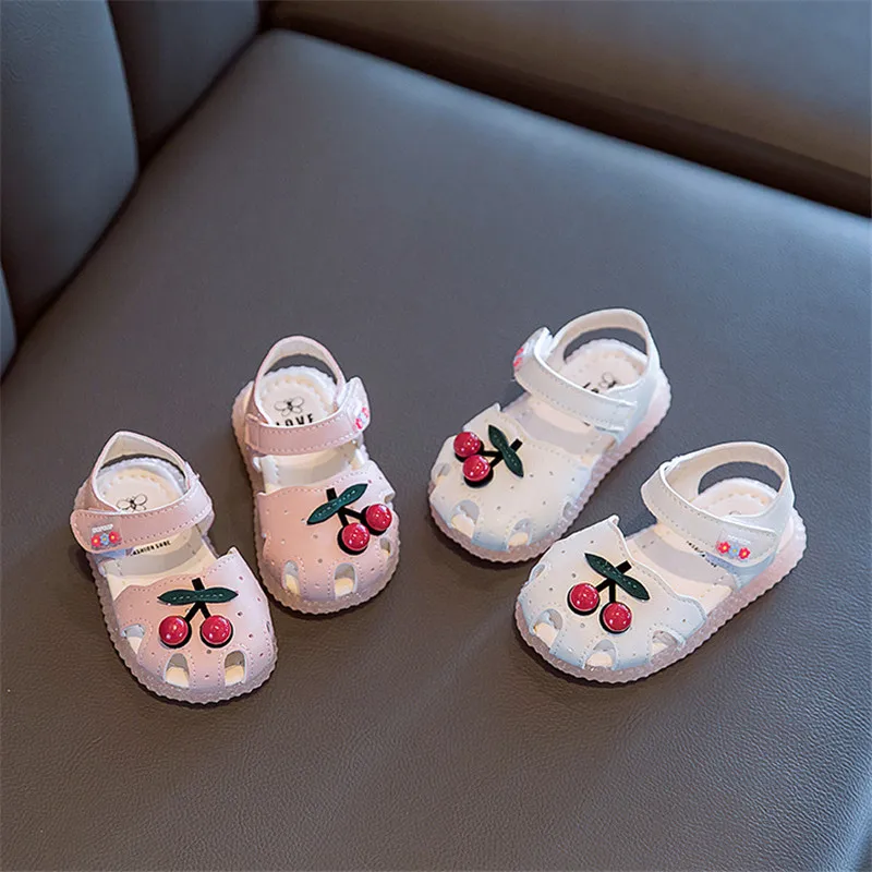 

Girl Sandals New Summer Toddler Girl Shoes Baby Girl Sandles Cherry Design Toddler Soft Bottom First Walkers Sandalias 1-3Years