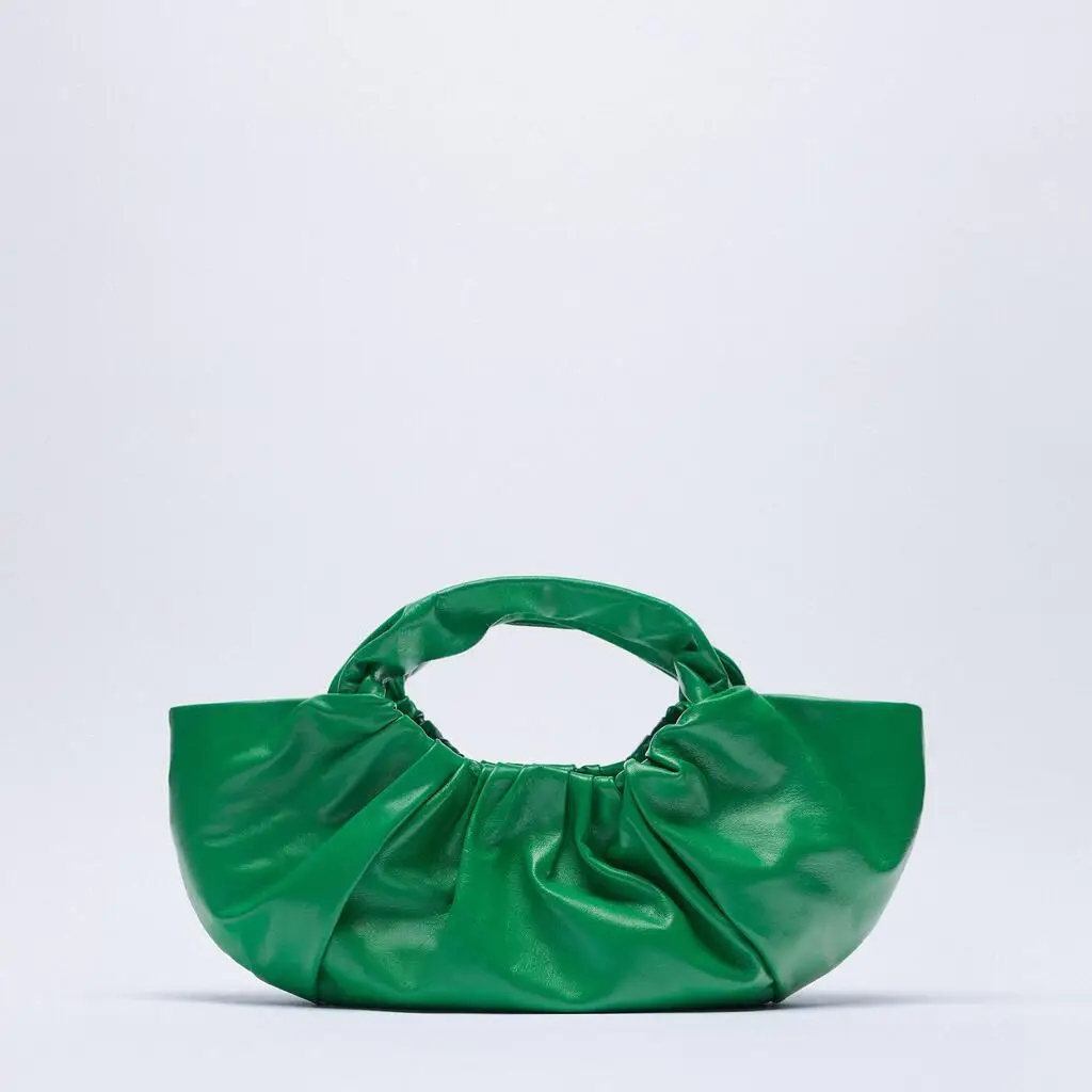 

2022 New Winter Fashion Women's Bag Pleated One-shoulder Retro Simple Dumpling Bag High-end Design All-match Handbag