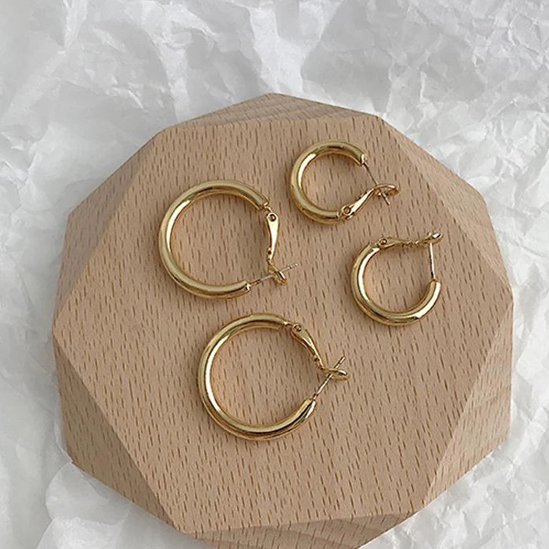 

INS Korean Fashion Simple Temperament Tarrings Oval Gold-Plated Hoop Earrings For Women Girls Wedding Party Jewelry Accessories