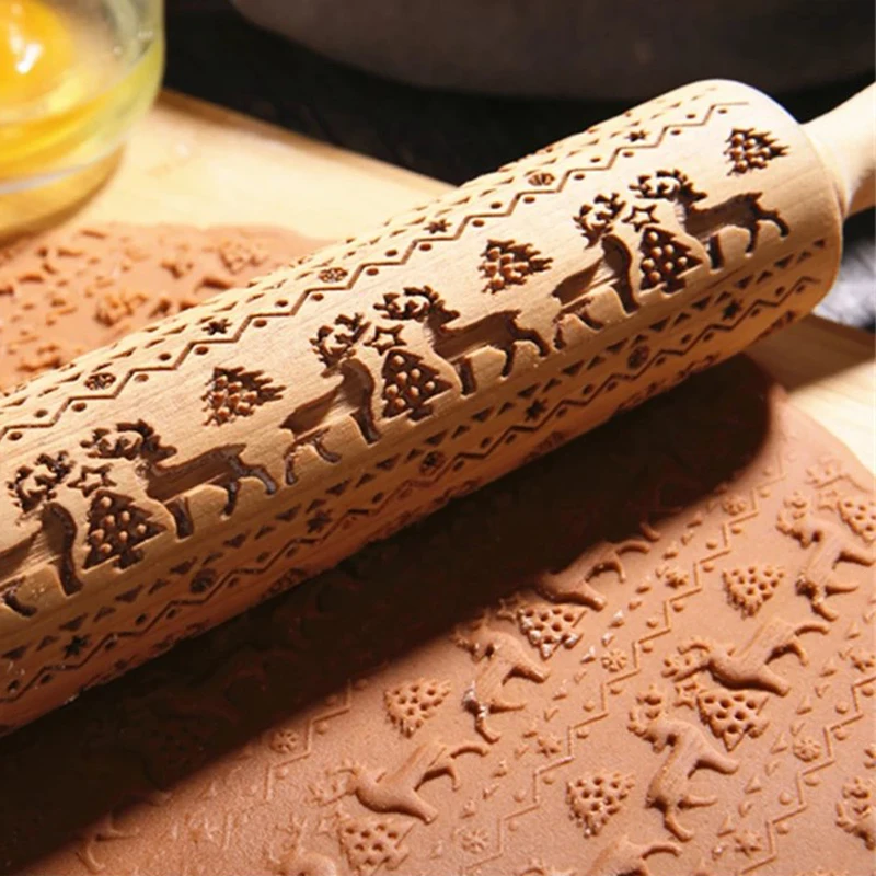 

Christmas Embossing Rolling Pin Dough Biscuits Patterned Engraved Wooden Roller Cookie Baking Gadgets