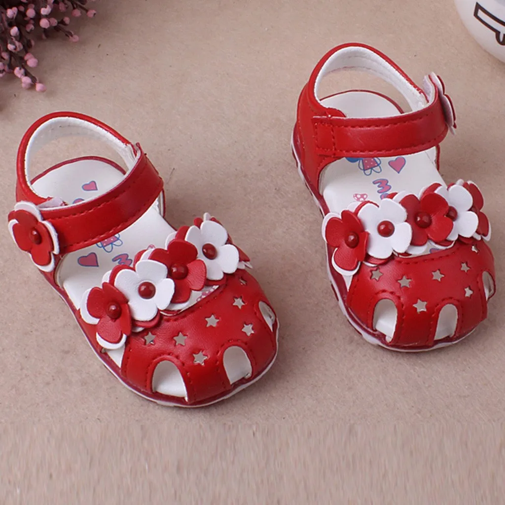 

Sandalen Girl New Baby Girl Hallow Flower Light Beach Sandals Girl Cute Soft Shoes Girls Shoes Princess Girls Shoes With Lights