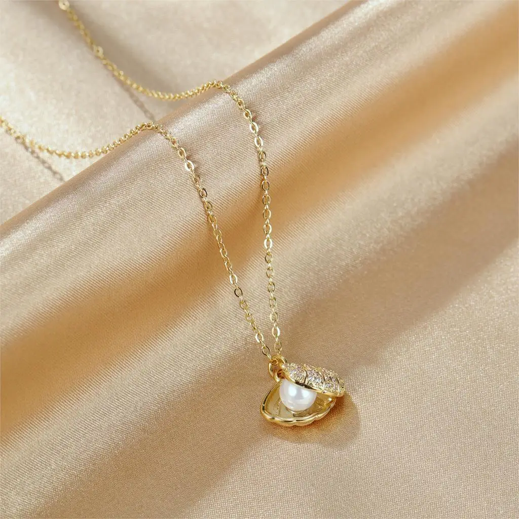 

Women Chain Necklace Rose Gold/ Gold Shell Pearl Clavicle Chain Stainless Steel Design 2020 Necklaces Fashion Jewelry GDX003