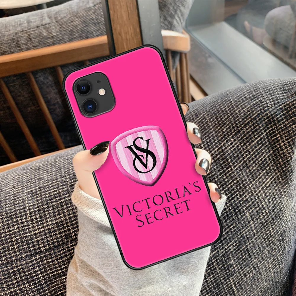 

Victoria VS love Pink Phone Case Cover Hull For iphone 5 5s se 2020 6 6s 7 8 12 mini plus X XS XR 11 PRO MAX Black Cover Luxury