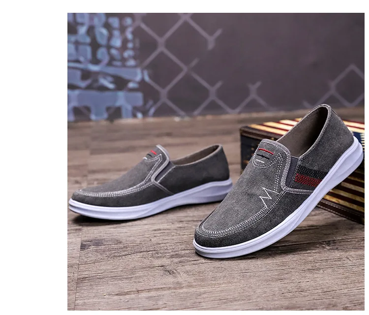 

Fashion Denim Men Canvas Shoes Male Summer Sneakers Slip on Casual Breathable Shoes Loafers Chaussure Homme Zapatos De Hombre
