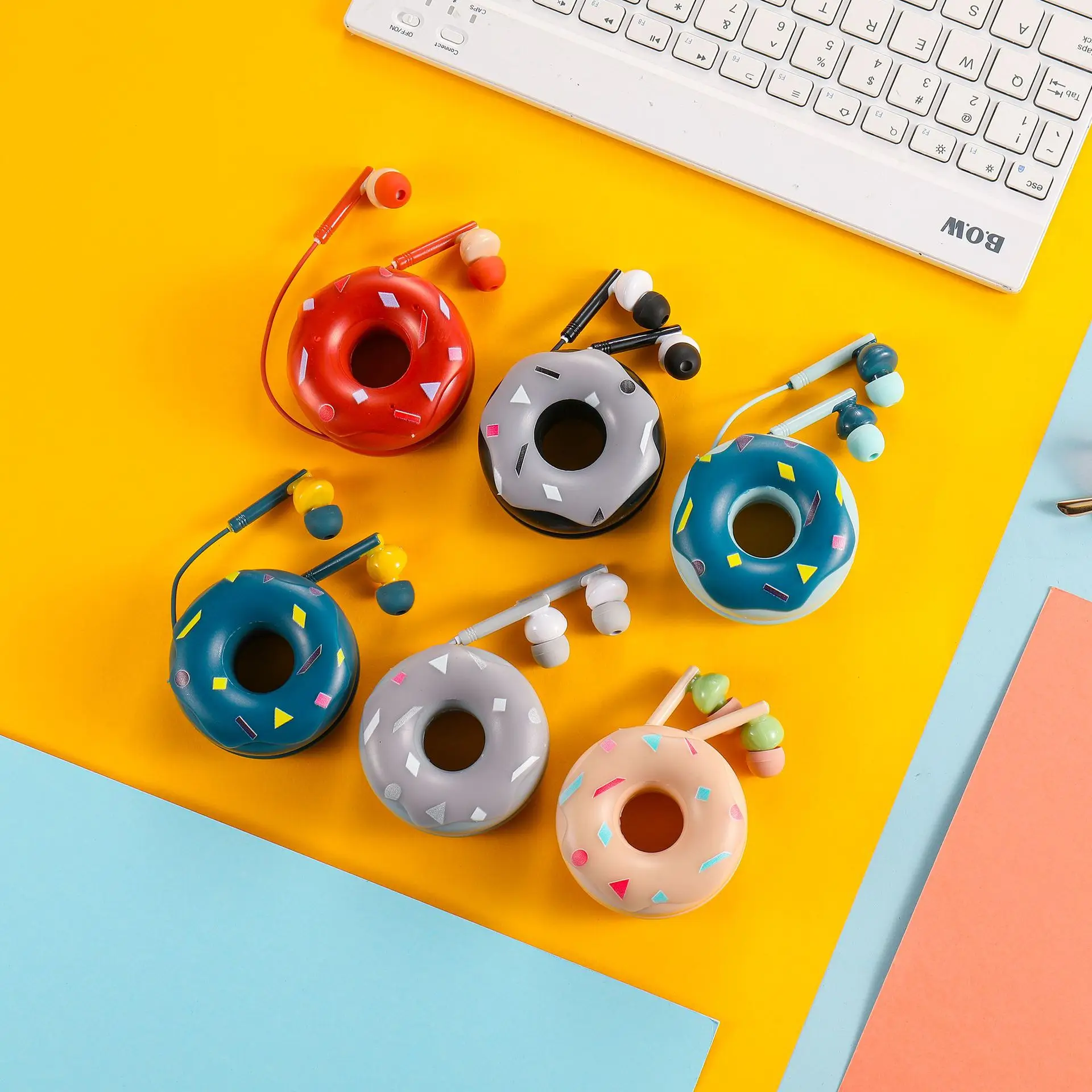 

Наушники-вкладыши 3,5 мм, проводная гарнитура, наушники, красочные, для милых девушек, с футляром для хранения голоса