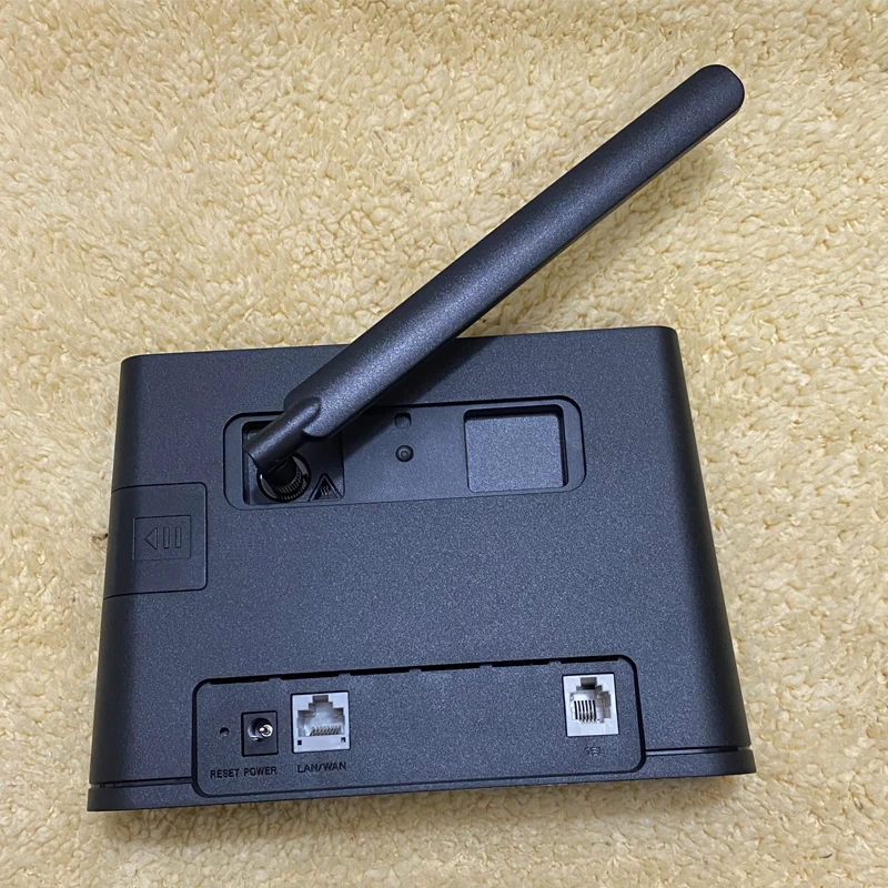 Маршрутизатор Huawei 4G 2 модема со слотом для SIM-карты CAT4 150 Мбит/с LTE CPE 4 ГГц уличный