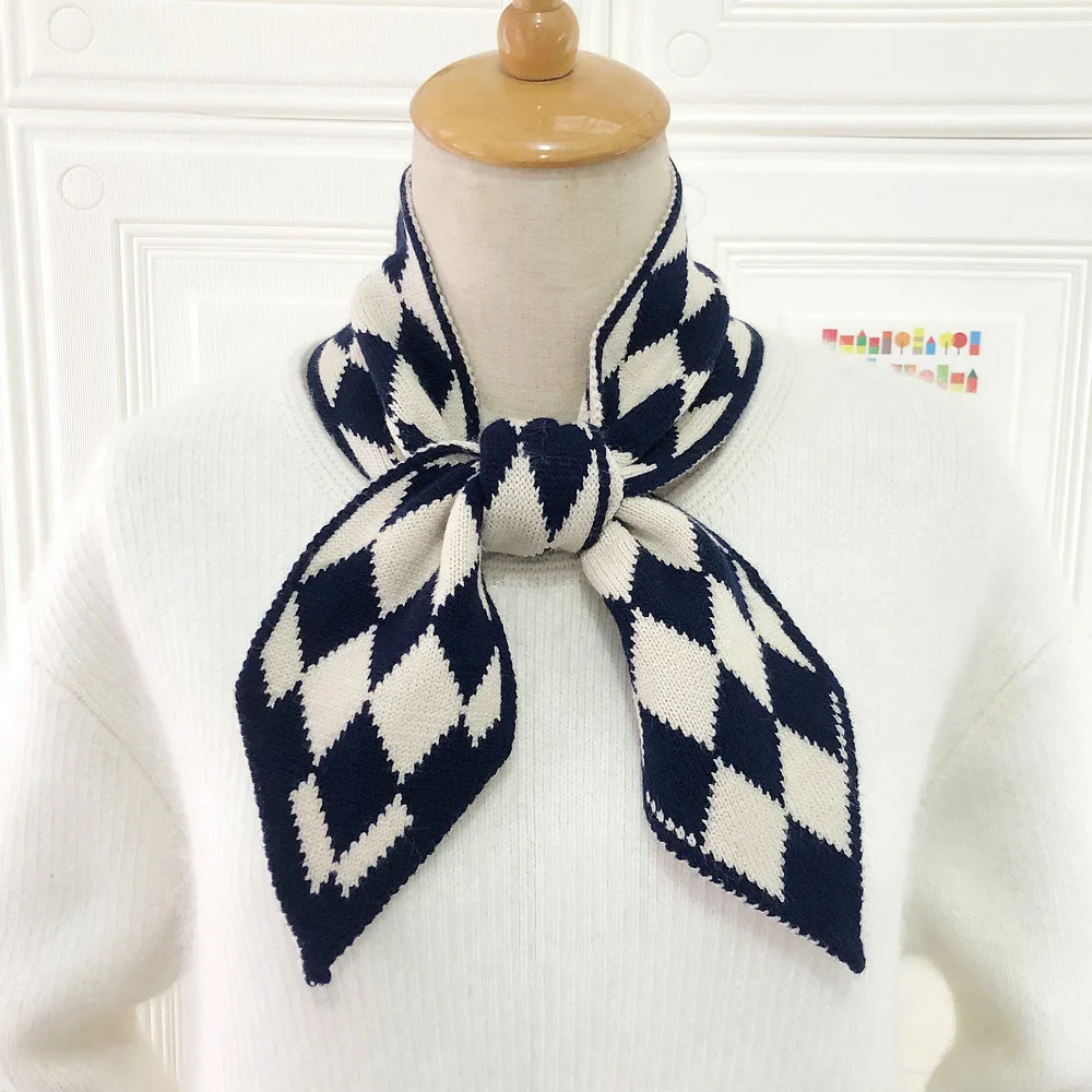 

2020 Geometric Plaid Winter Scarf Brand Knitted Scarf Sharp Angle Women Scarf Long Skinny Small Scarf Female Neckerchief Scarves