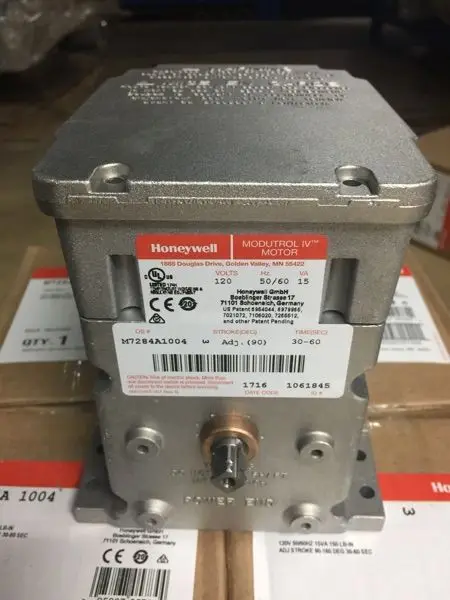 M7284C1000 новый оригинальный посылка |