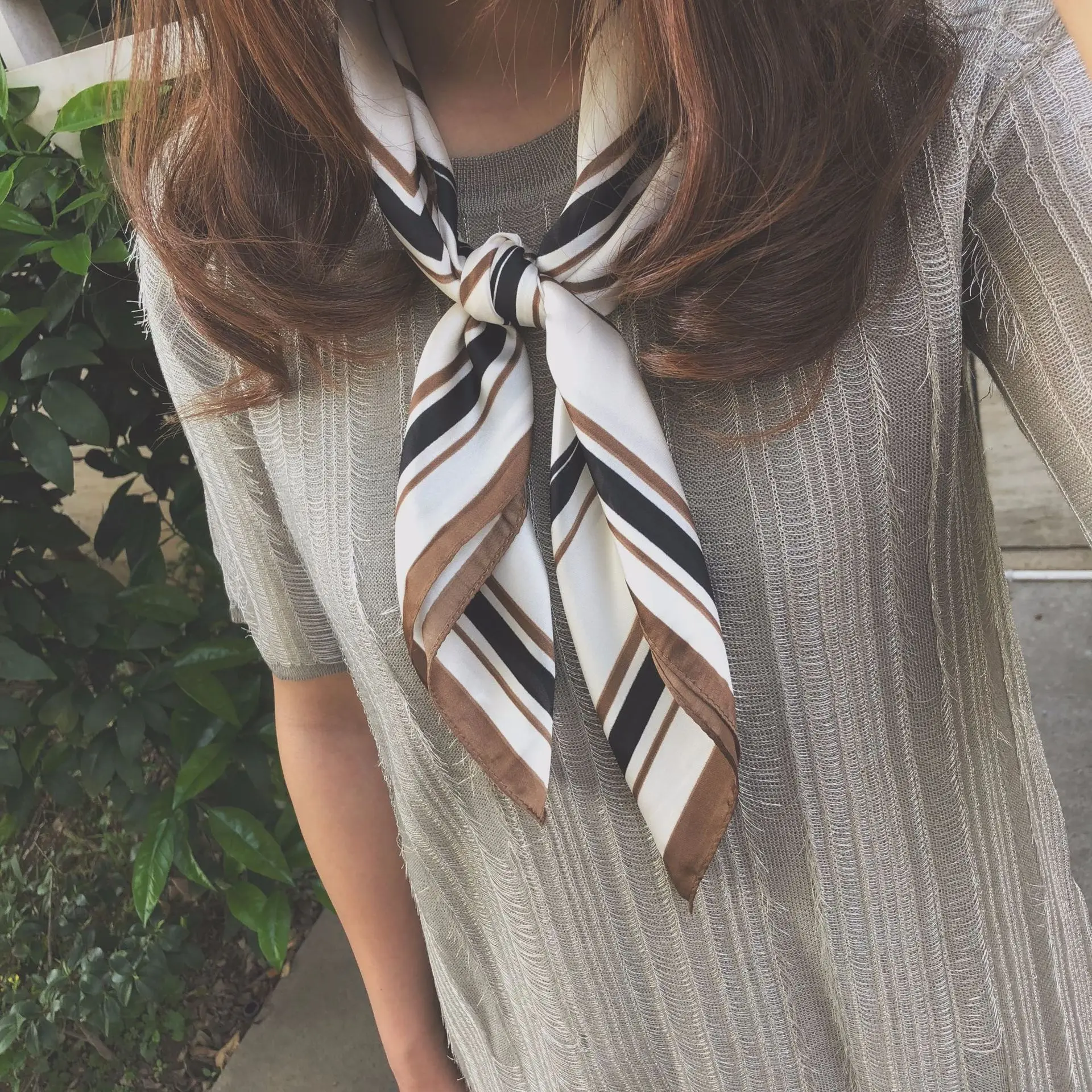 Новый стиль женский милый ретро-шарф с принтом маленький квадратный шарф