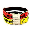 Персонализированный ошейник для питомца, предупреждающий знак, мне нужно пространство, идентификационная бирка для щенка, кошки, регулируемое имя под заказ, красные, желтые базовые ошейники для собак, поводок, набор