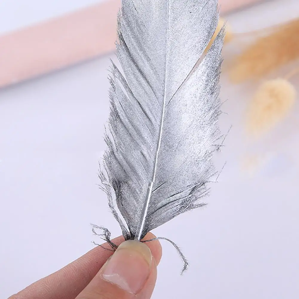 

10Pcs Golden Cock Tail Hair Printing Gold&silver Color Plume Rooster Feather Feathers Tail For Wedding 25-30Cm Crafts Decor H0L8