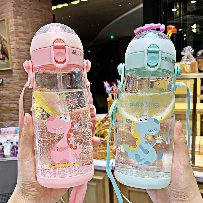 Детская непротекающая кружка YIHAO с соломинкой ремешком 550 мл | Дом и сад