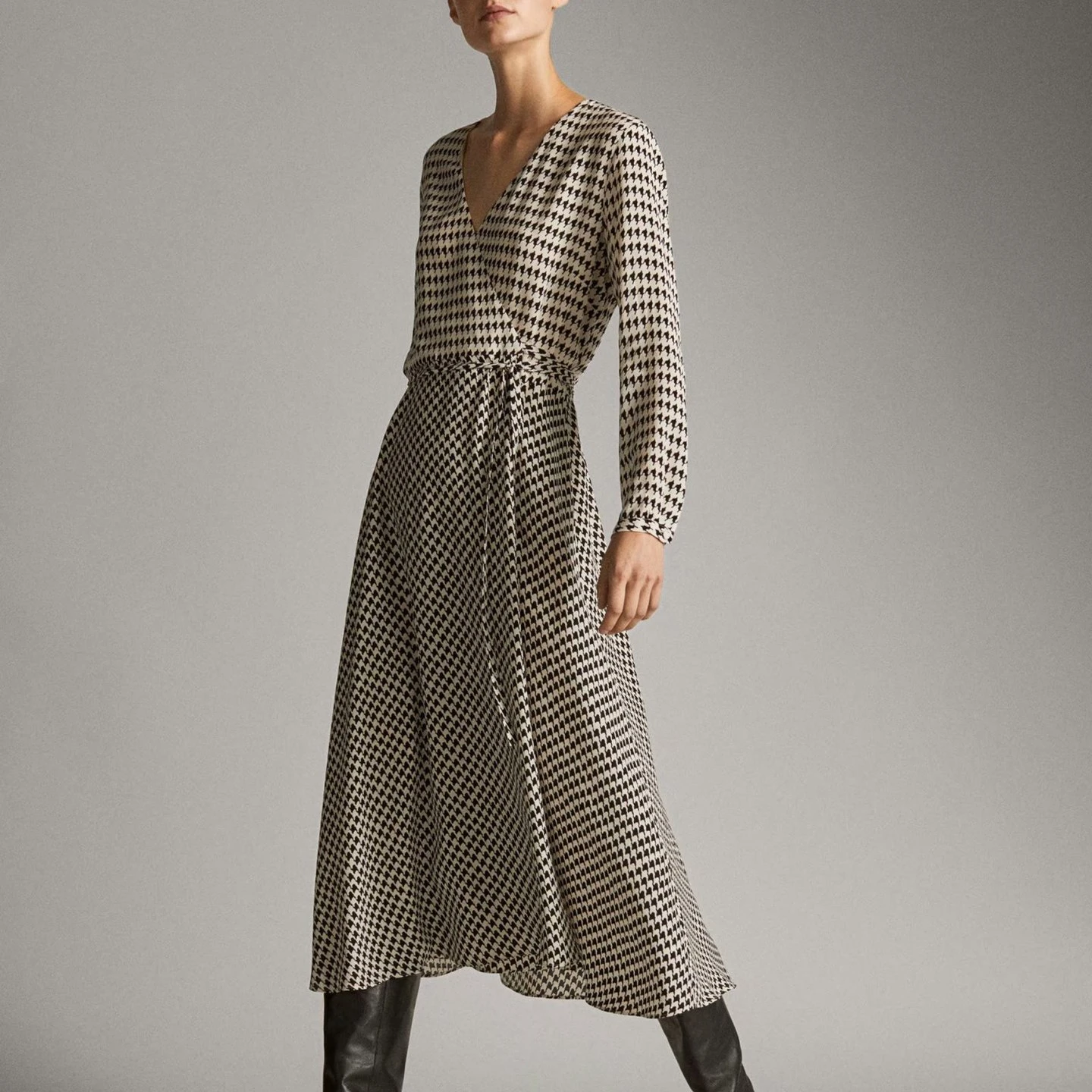 2019 осеннее новое длинное платье с геометрическим принтом гусиные лапки поясом v