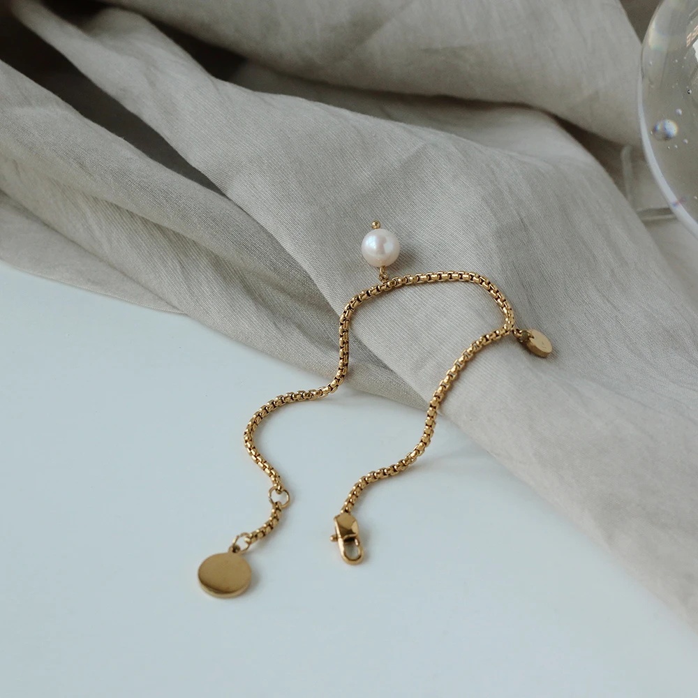 

Trendy Stainless Steel Waterproof Jewelry Pearl Round Tag Pendant Bracelet 18k Gold Plate Charm Wristband Bangles Women Jewelry