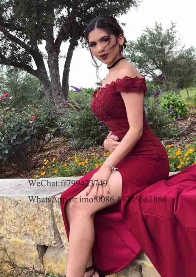 

2021 Off Shoulder Prom Dresses Burgundy Lace Mermaid Long Evening Dress Party Sweep Train With Split Robe De Soiree