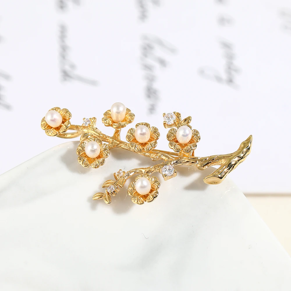 

Vanssey Luxury Fashion Jewelry Flower Sakura Natural Pearl Cubic Zircon Brooch Pin Wedding Party Accessories for Women 2020 New