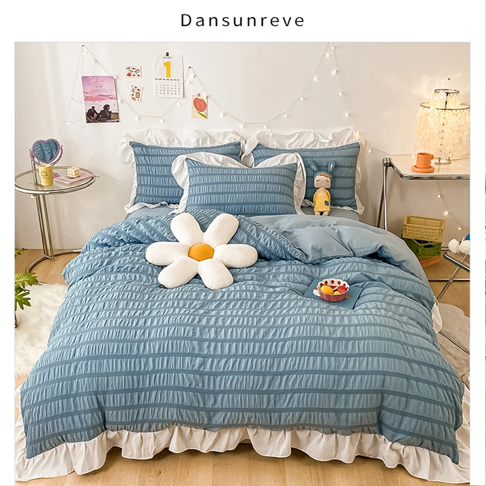 

Dansunreve Bedding Skirt Sets Seersucker Pure Color 4 Pieces High Quality Quilt Cover Household Pillowcase Set For Home