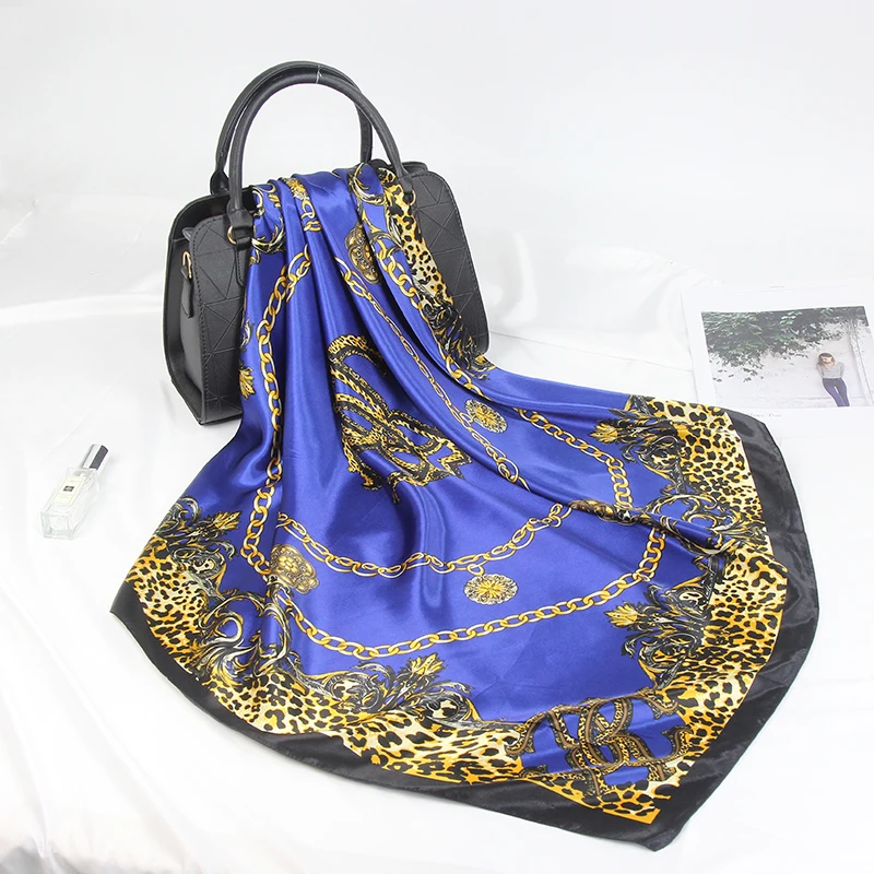 Женский шелковый шарф Bufanda дизайнерский платок из мягкого атласа с нашивками