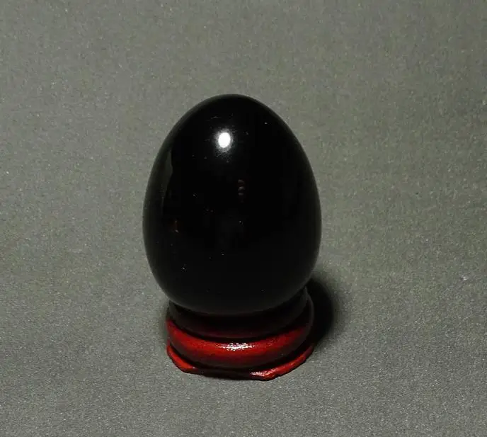 Черное яйцо из обсидиана Сфера натуральный драгоценный камень целебный Кристалл