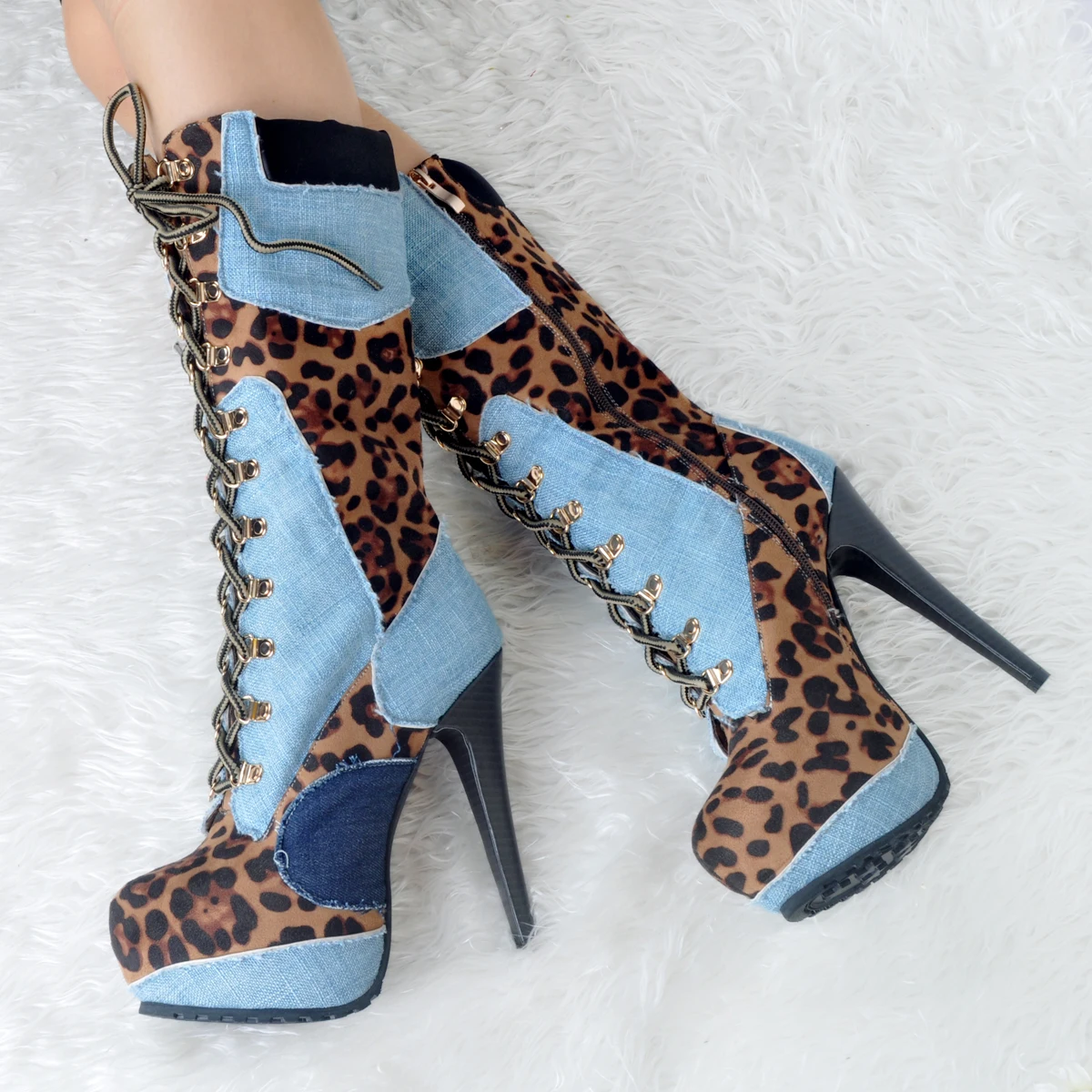 Harga Sepatu Bot Wanita Musim Gugur Dan Musim Dingin Stiletto Seksi Ultra-tinggi Renda Silang Beku Denim Pasangan Warna Ujung Bundar Mode Baru