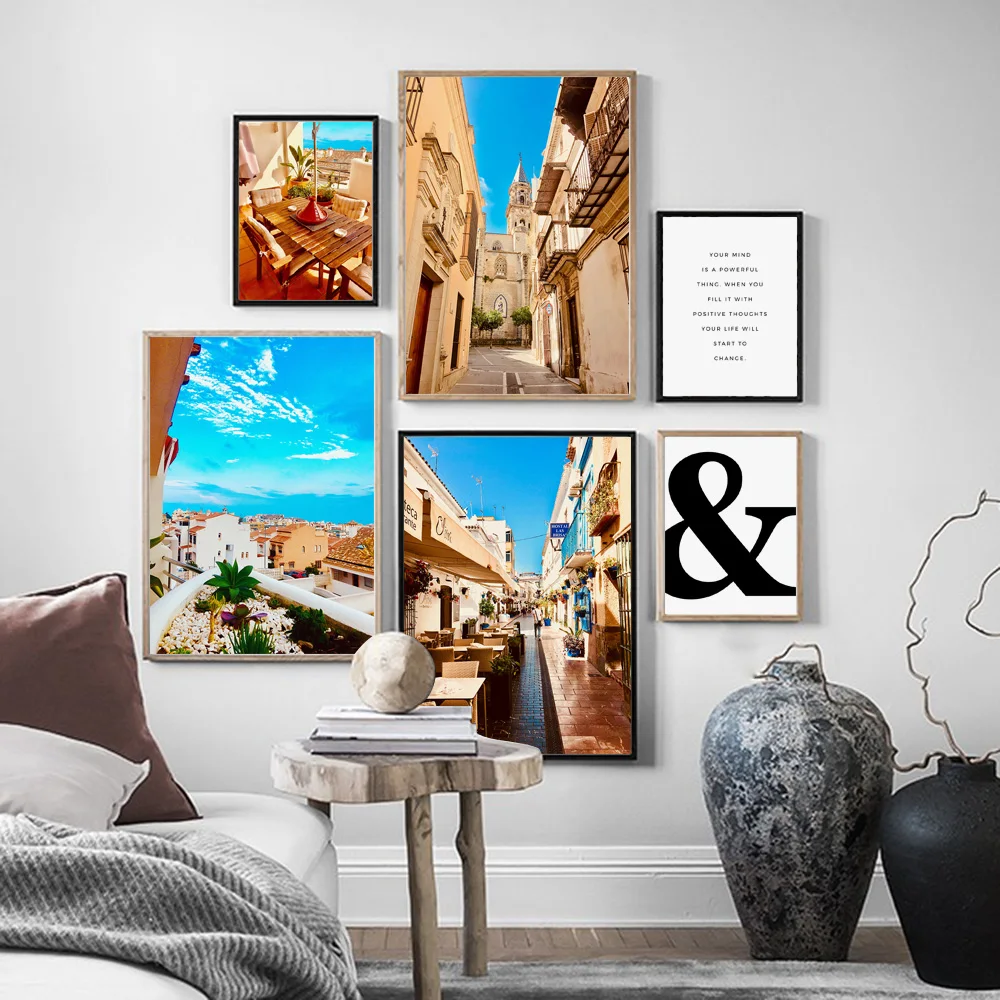 Городской уличный журнальный столик и цитаты настенные художественные холщовые