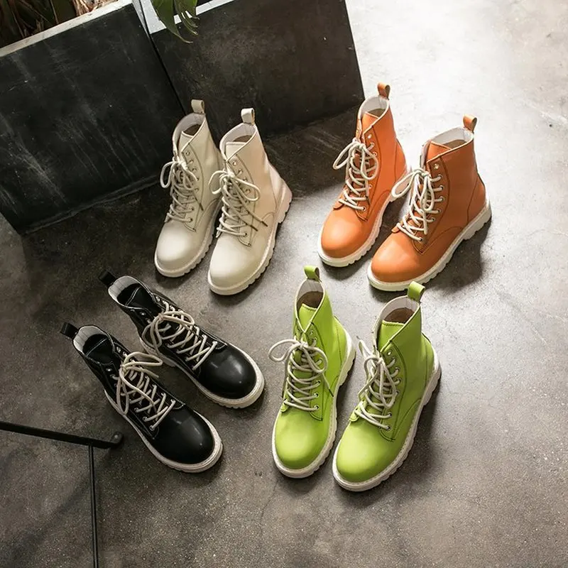 Женские ботинки новинка Осень зима кружевные зеленые мотоциклетные женские