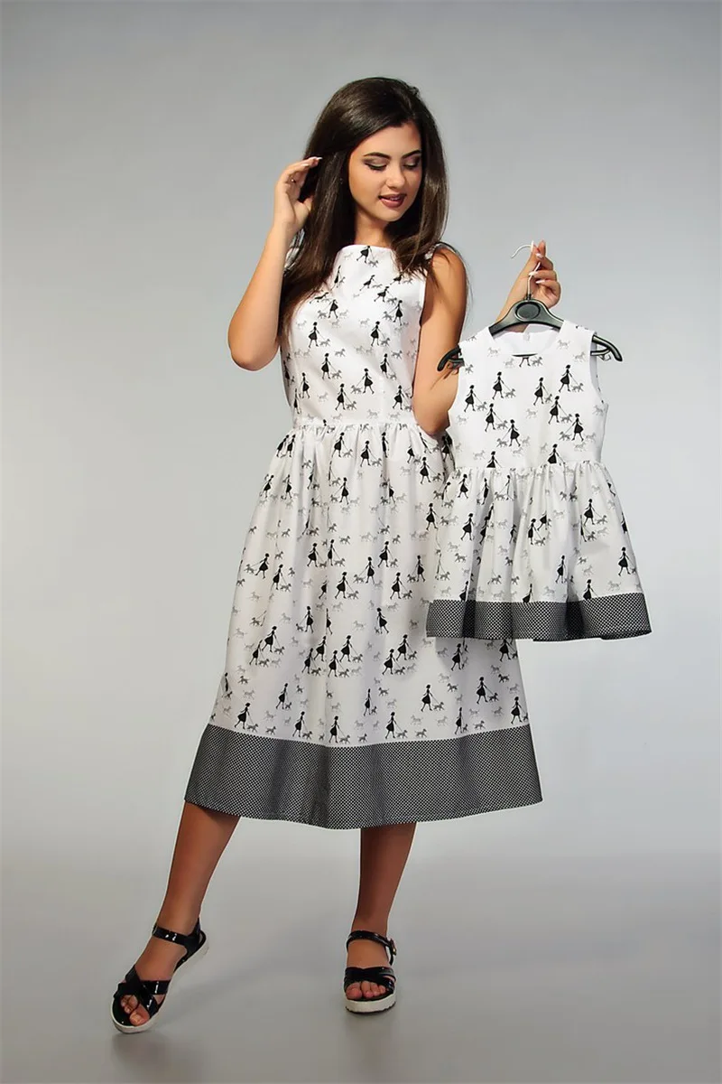 Одежда для мамы и дочки женское платье платья одинаковые комплекты семьи на