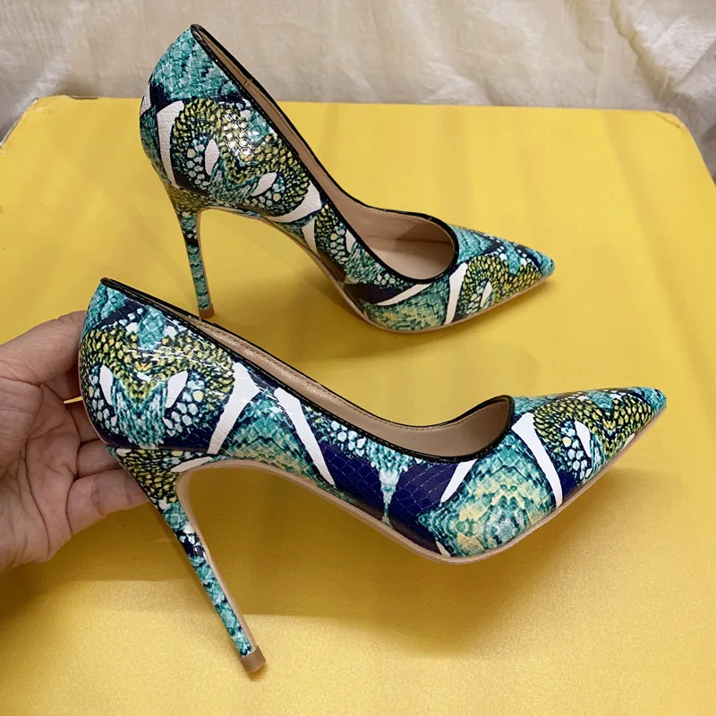 

2020 New fashion Women Lady green python Patent Leather Poined Toes high heels shoes pumps HIGH-HEELED SHOES