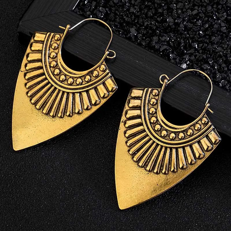 gold Индийские племенные латунные серьги, висячие серьги-капельки, украшенные цветами вихревые «цыганские» серьги для женщин, богемные Винтажные серьги EAR00C07B - Окраска металла: gold