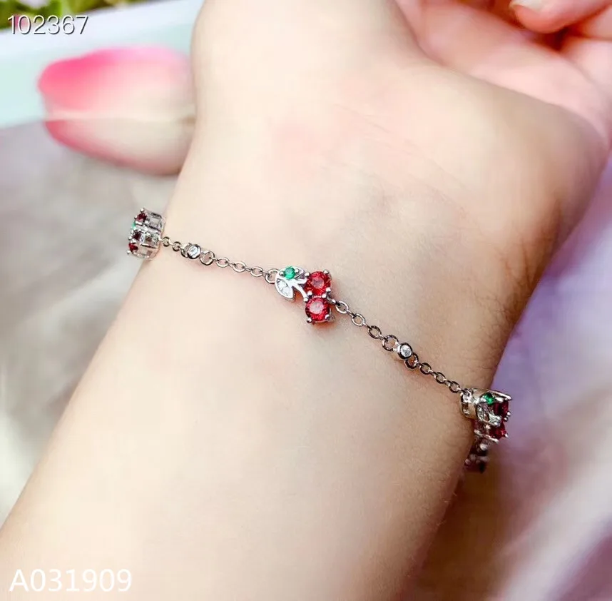 

KJJEAXCMY boutique jewelry 925 sterling silver inlaid Natural Garnet ladies luxurious exquisite bracelet support detection