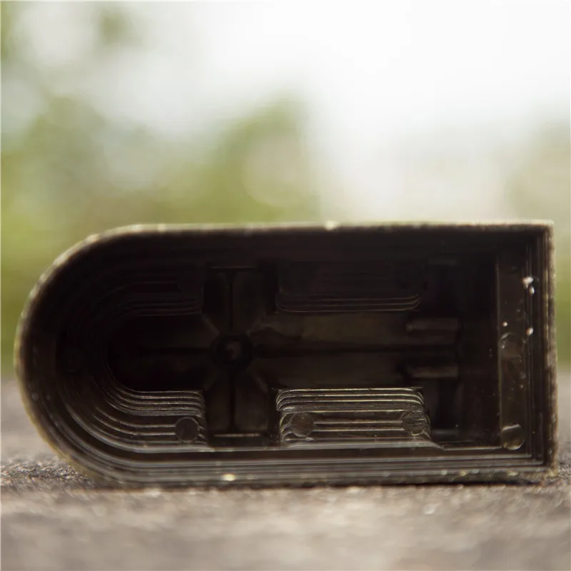 

De Paris Big Church Model Home Decoration Vintage Desk Decor Accessories Mini Figures Cathedral Souvenirs Memorial