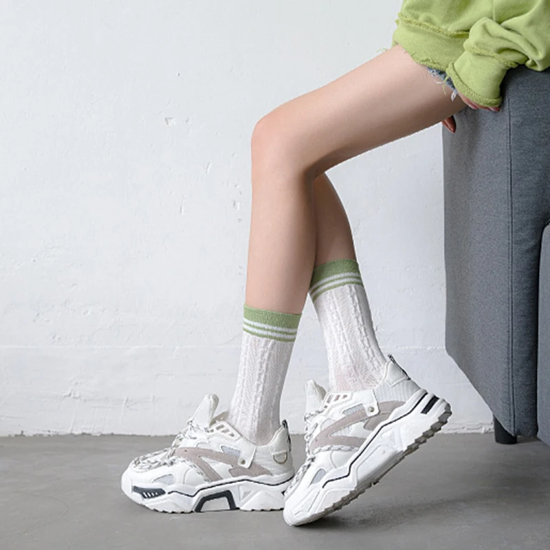 

Лидер продаж, дышащие милые японские повседневные короткие носки для девушек зеленого цвета авокадо в полоску в стиле ретро маття